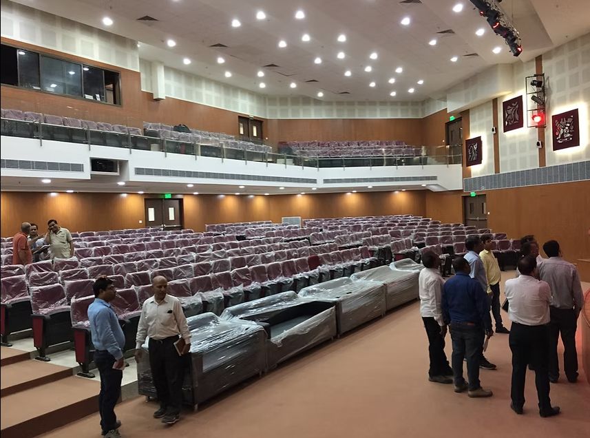 Sukhdev College